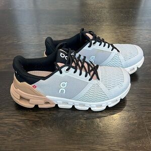 On Running Cloudflyer size 6 / 37